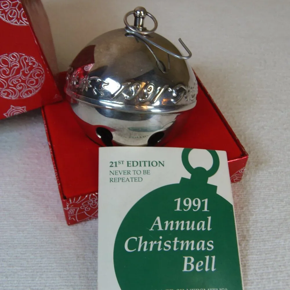 Vintage Collectible 1991 Wallace Silver Plated Christmas Sleighbells‎